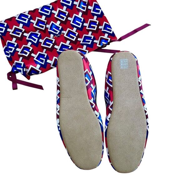 Gucci Satin Voyage Eco Geometric Print Slippers Flats Size 12 Women’s  10 Men’s - Picture 5 of 11
